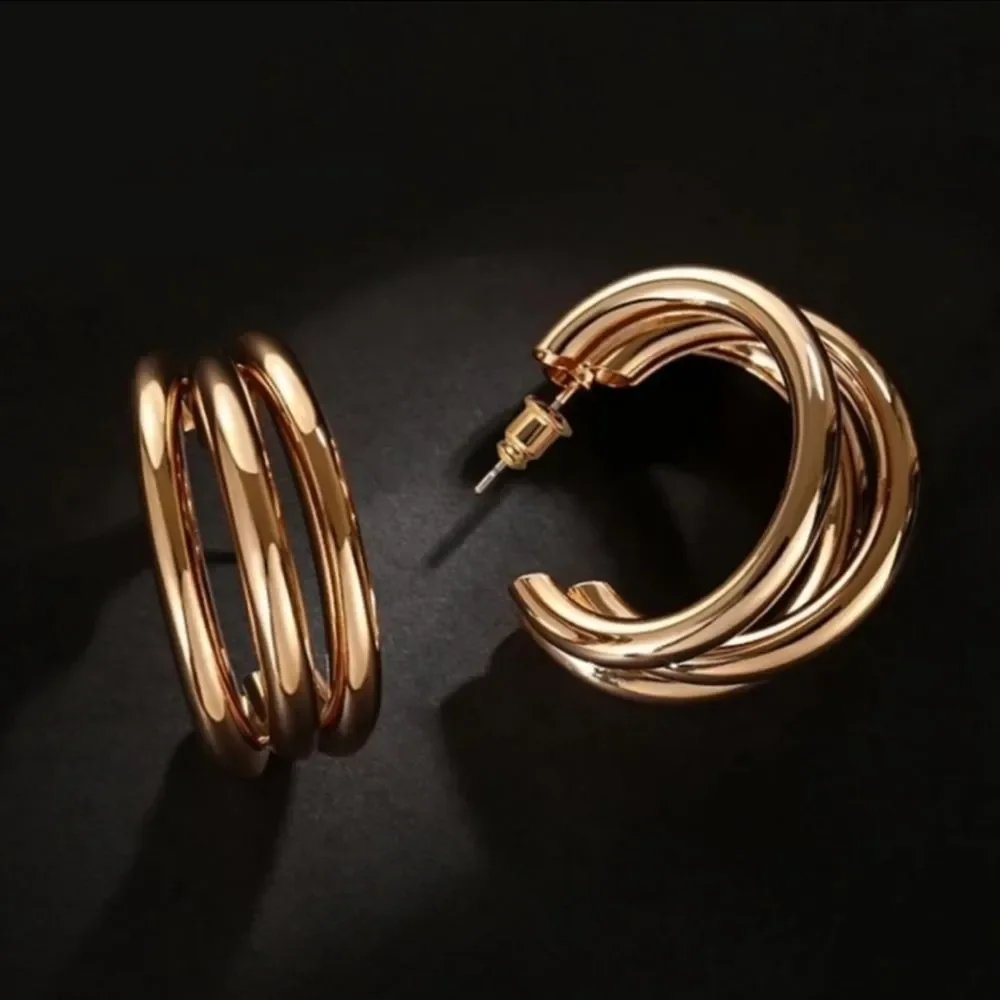 Anthropologie Lauryn Gold Hoop Earrings - Picture 7 of 12